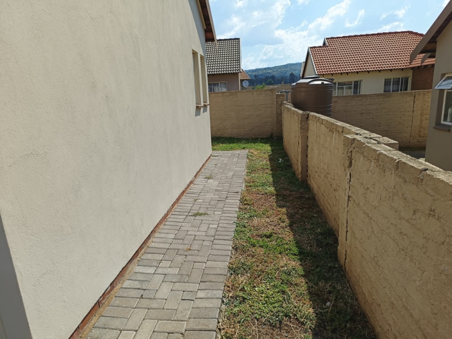 3 Bedroom Property for Sale in Waterkloof Hill Estate North West